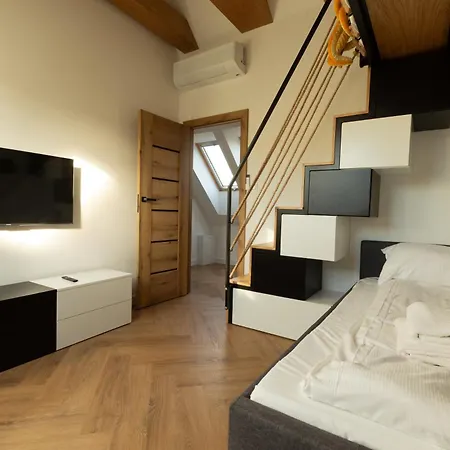 公寓 27p Lakeside Retreat By Bookinghost