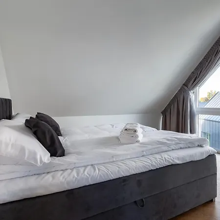 公寓 27p Lakeside Retreat By Bookinghost Laczyno