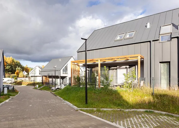 Lägenhet 27p Lakeside Retreat By Bookinghost Laczyno