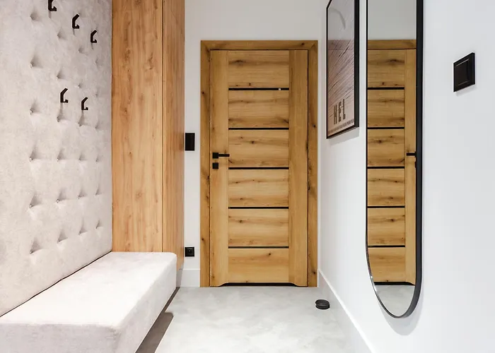 Lägenhet 27p Lakeside Retreat By Bookinghost Laczyno