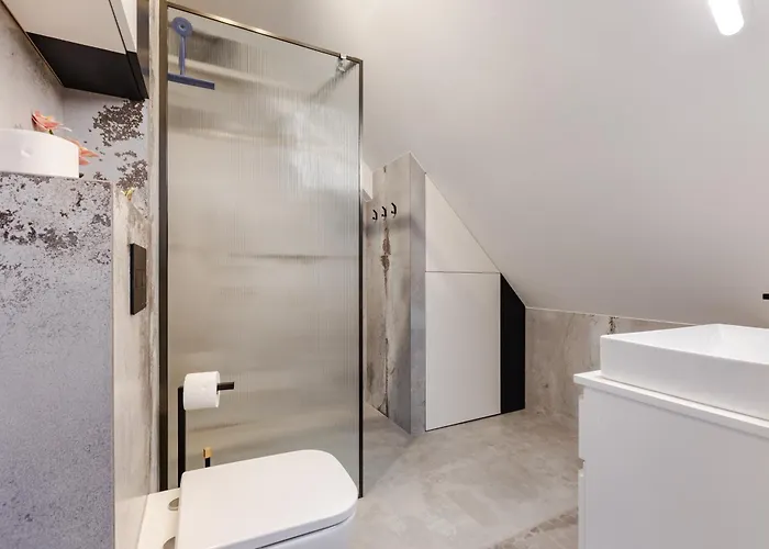 27p Lakeside Retreat By Bookinghost Lägenhet Laczyno